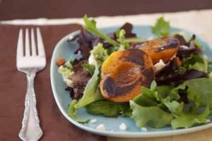 Grilled Apricot and Goat Cheese Salad